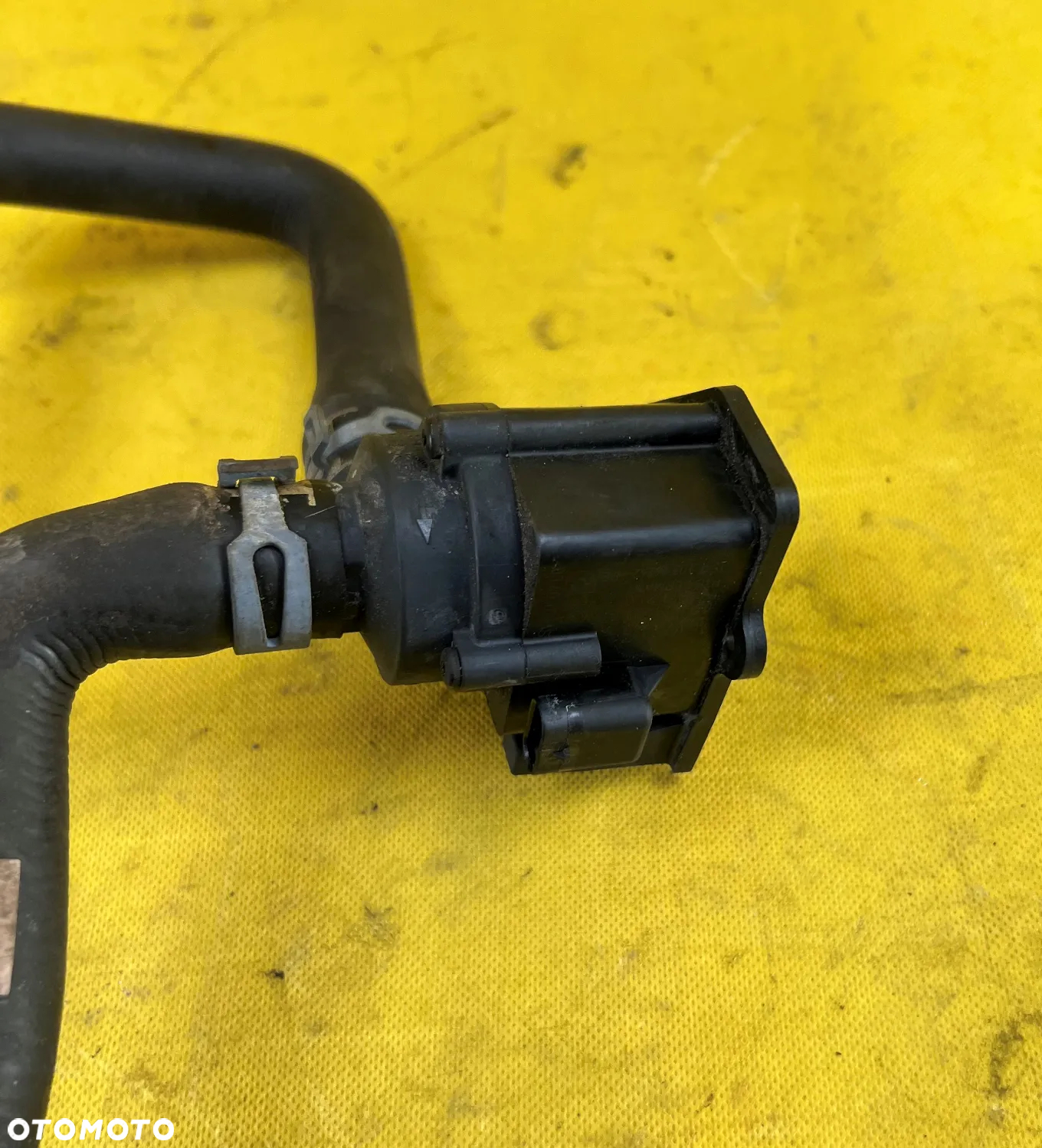 POMPKA WODY ELEKTROZAWÓR WĘŻE 8K0819147A 4H0121671D AUDI A4 B8 LIFT 2.0 TFSI -2015r - 3