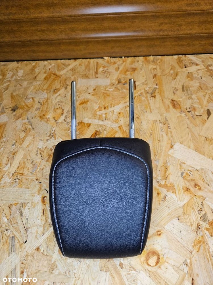 Toyota AURIS II zagłówek skórzany przód przedni - 2