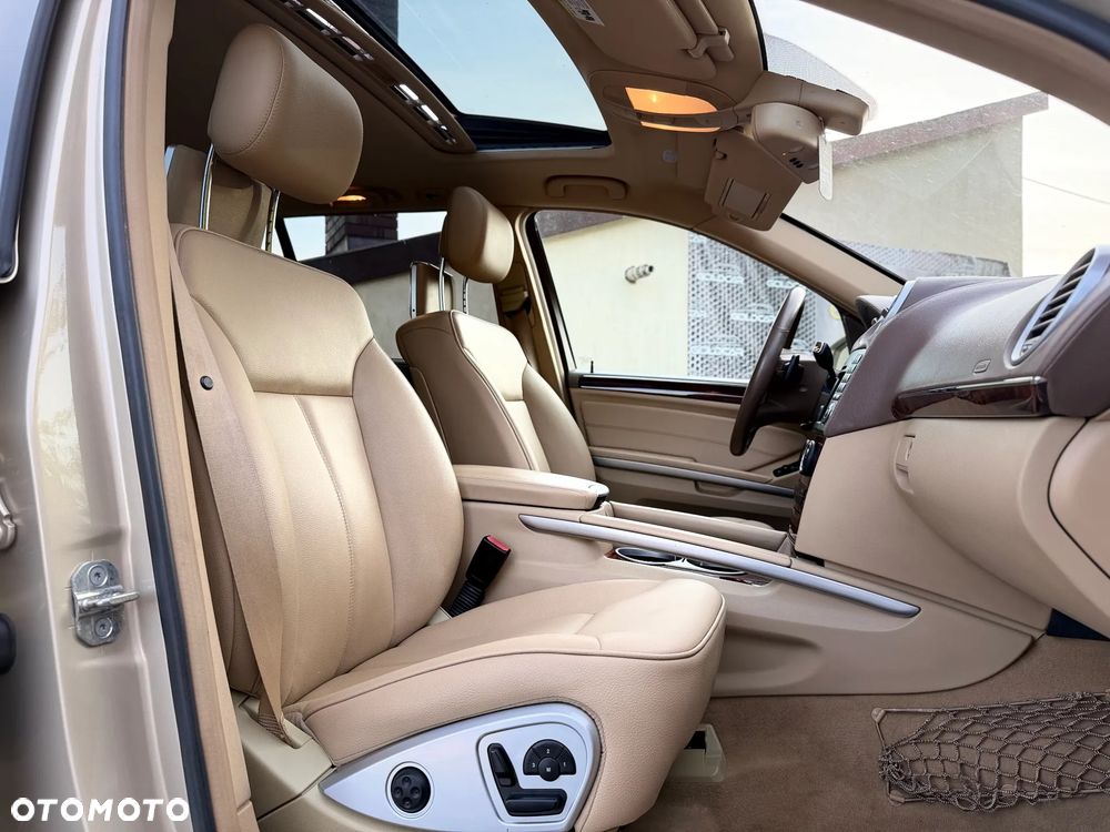 Mercedes-Benz GL 450 4Matic 7G-TRONIC - 14