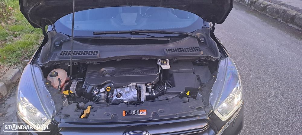 Ford Kuga 1.5 TDCi ST-Line - 10