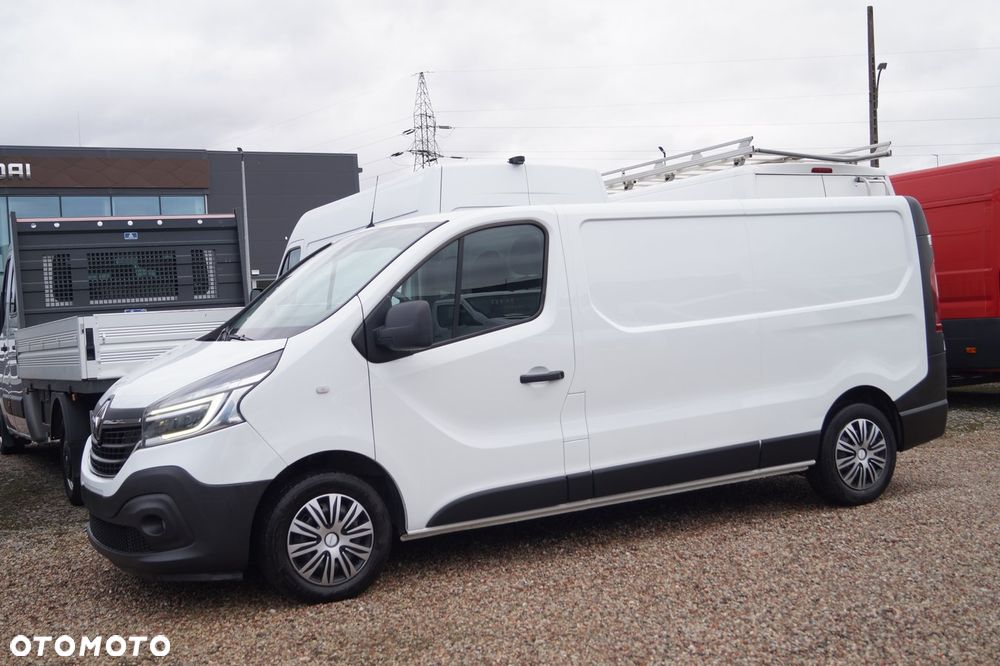 Renault Trafic - 2