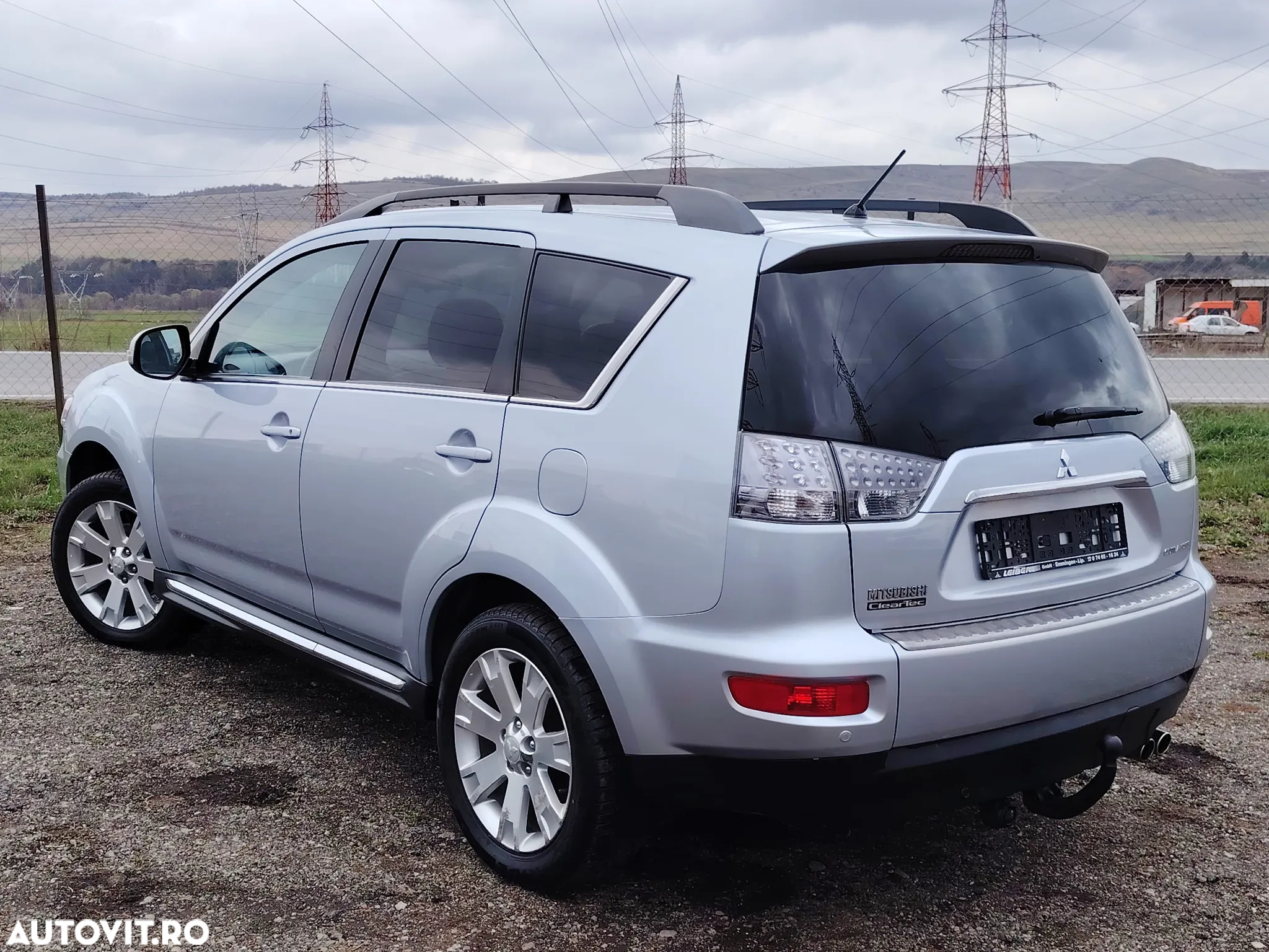 Mitsubishi Outlander 2.2 DI-D ClearTec 2WD Edition - 4