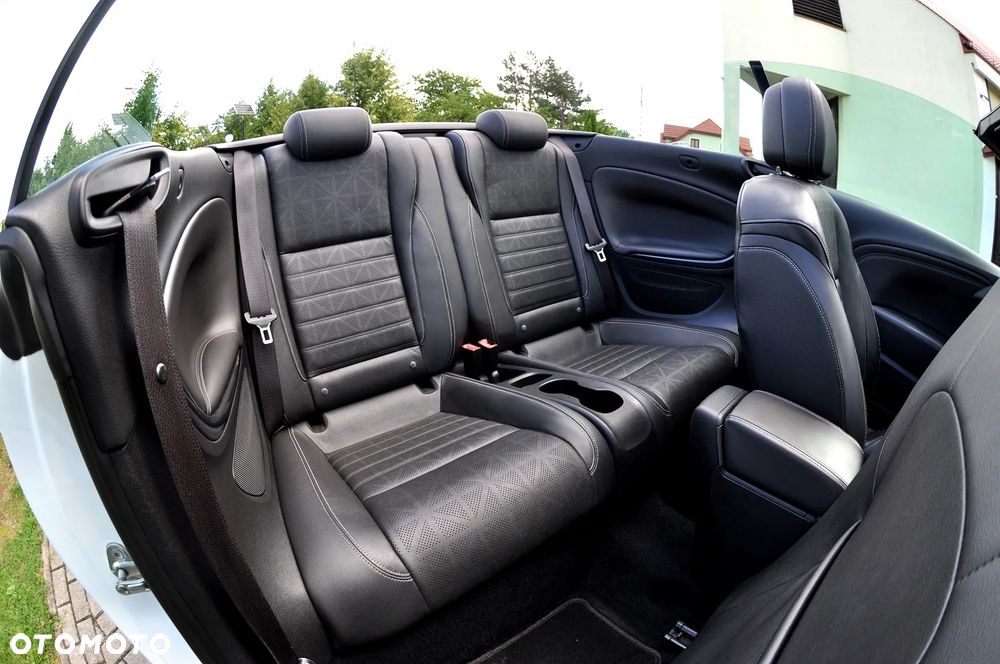Opel Cascada 2.0 CDTI Cosmo S&S - 25