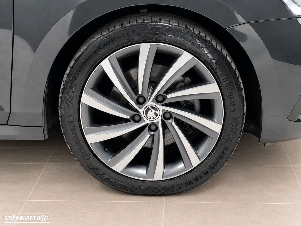 Skoda Octavia Break - 8