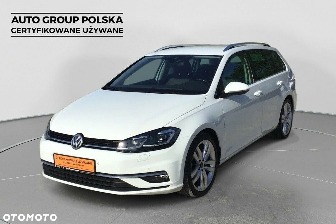 Volkswagen Golf - 1