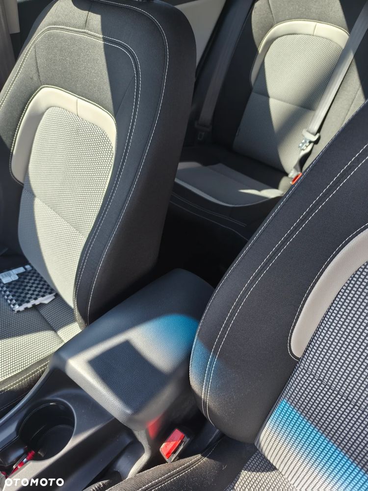 Kia Ceed 1.6 GDI Business Line - 11