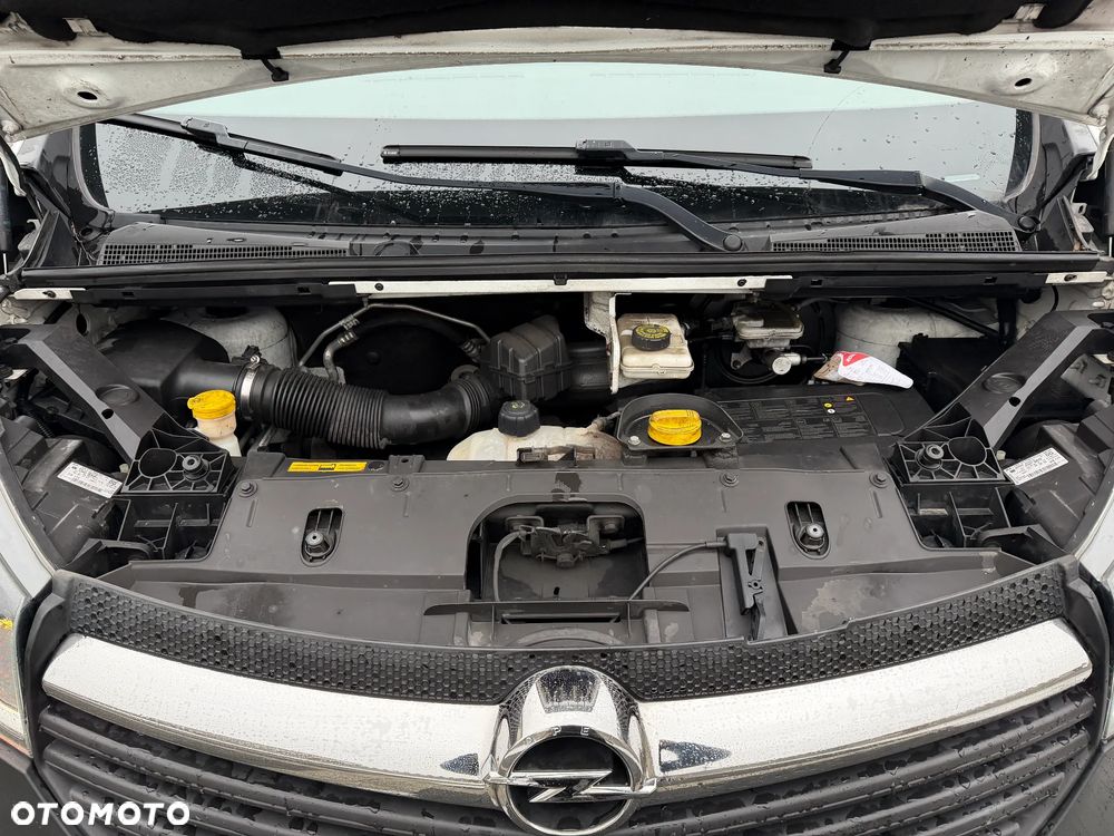 Opel vivaro - 15