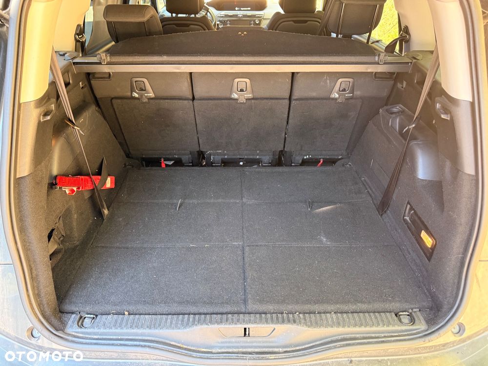 Citroën C4 Grand Picasso - 13