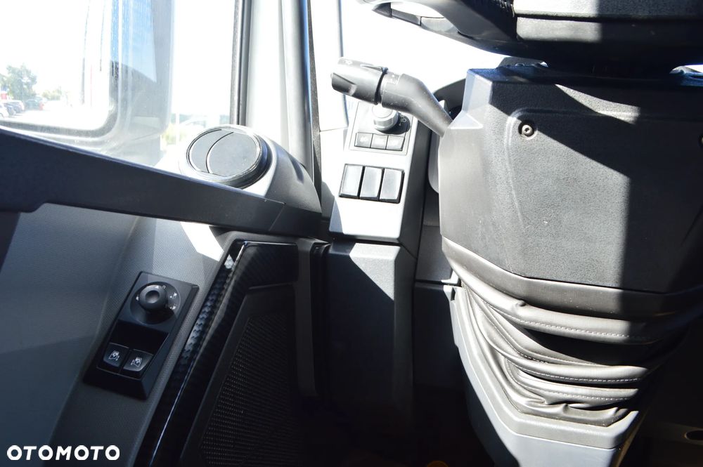 Renault T 520 - 15