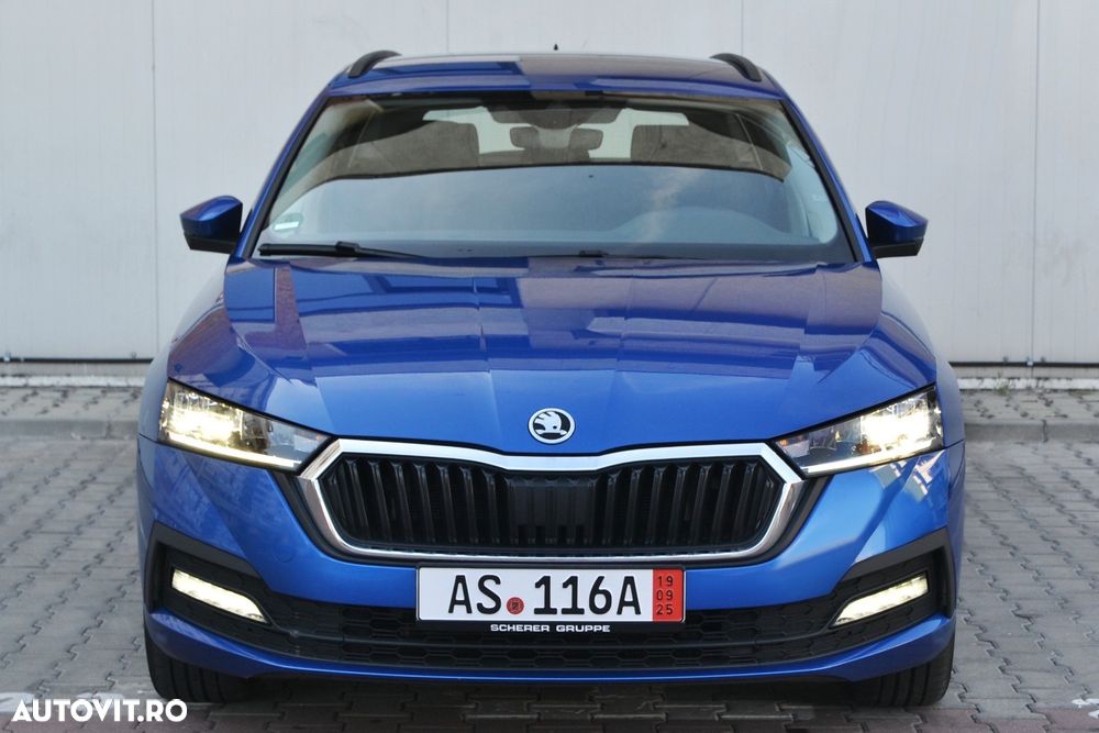 Skoda Octavia 2.0 TDI DSG Clever - 2