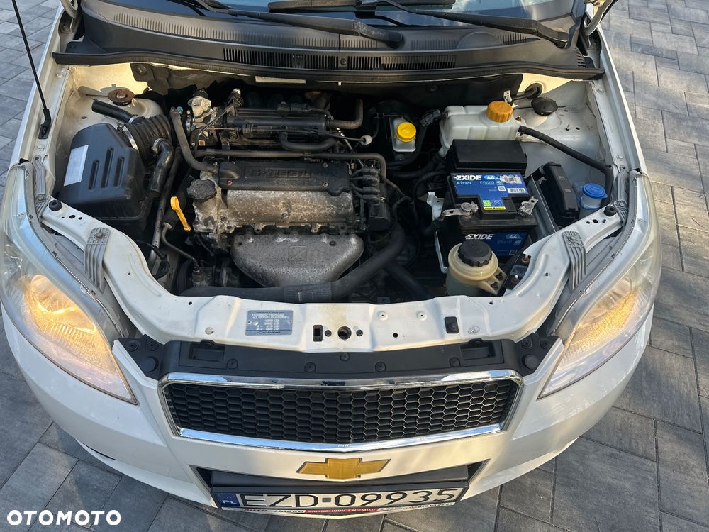 Chevrolet Aveo 1.2 LS - 19