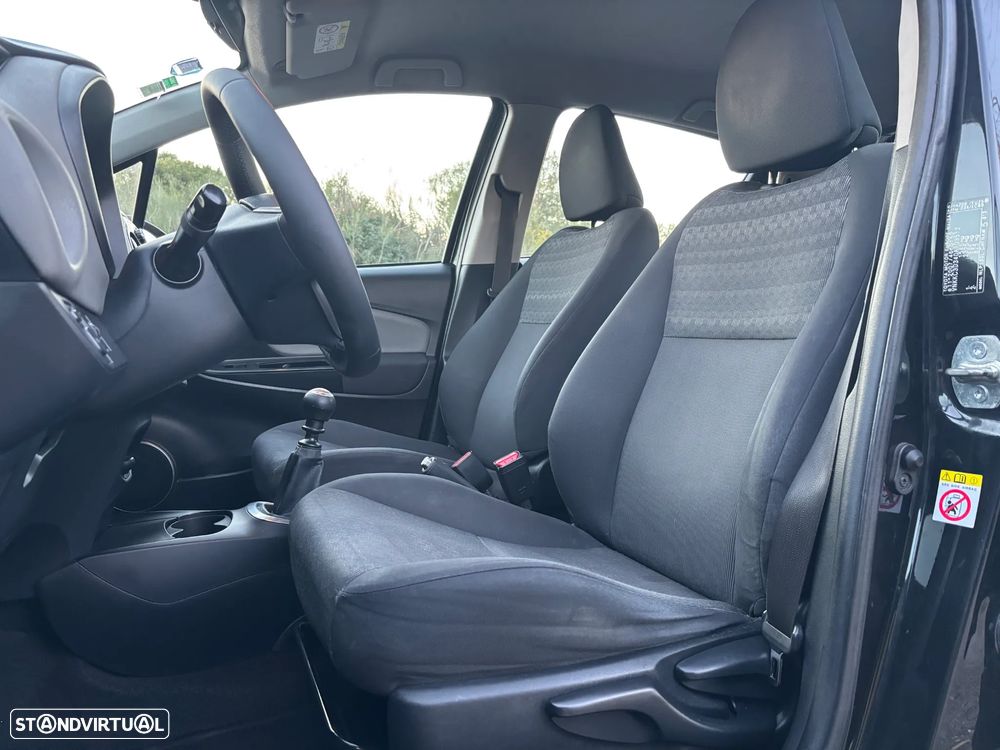 Toyota Yaris 1.4 D-4D Comfort+P.Style - 6