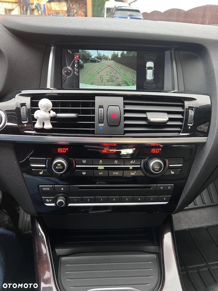 BMW X3 xDrive28i - 37