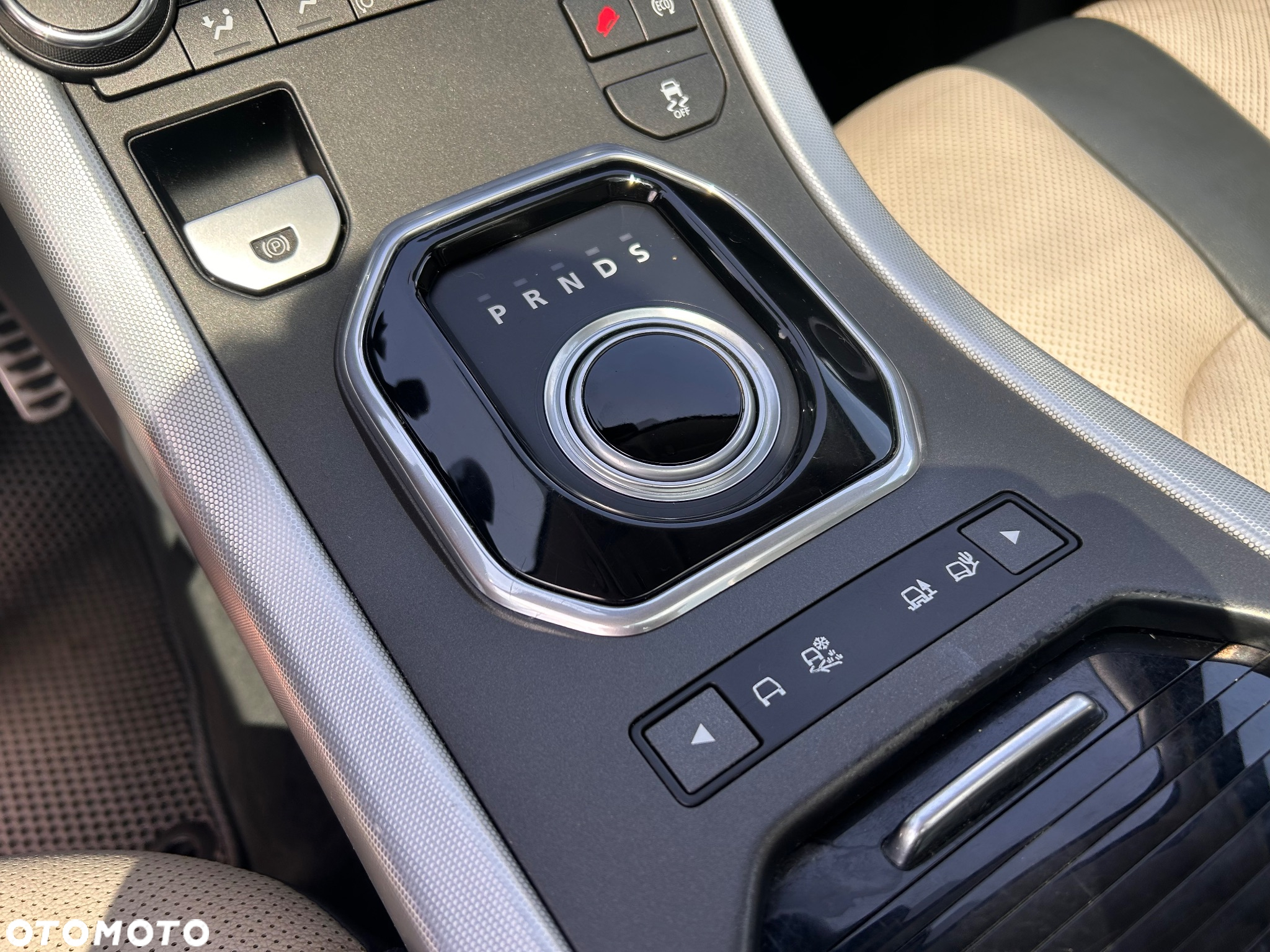 Land Rover Range Rover Evoque 2.0Si4 SE Plus / Dynamic - 31