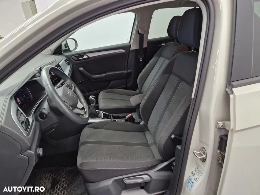 Volkswagen T-ROC - 6