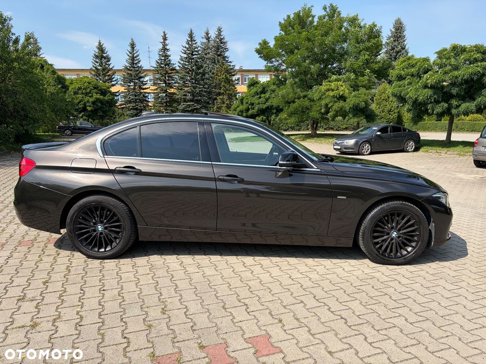 BMW Seria 3 320d xDrive Luxury Line - 5