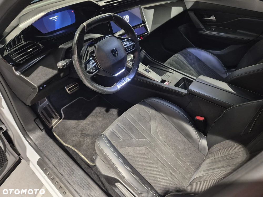 Peugeot 408 1.2 PureTech GT S&S EAT8 - 13