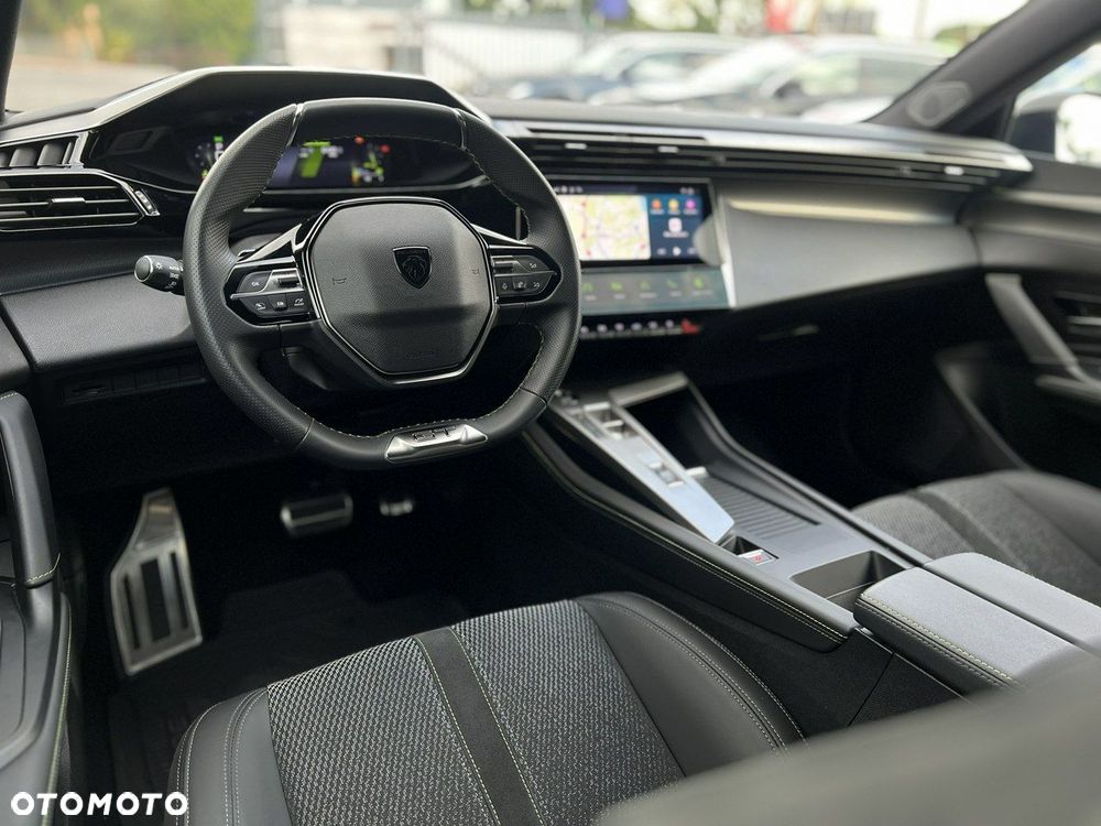 Peugeot 308 1.2 PureTech Allure S&S EAT8 - 15