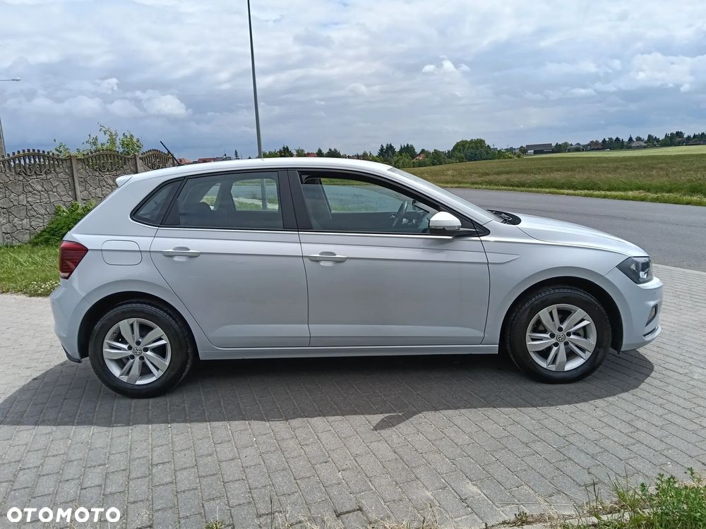 Volkswagen Polo 1.0 ACTIVE - 9