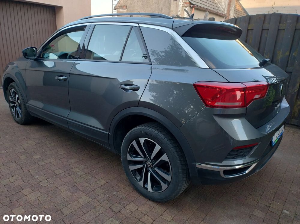 Volkswagen T-Roc - 6