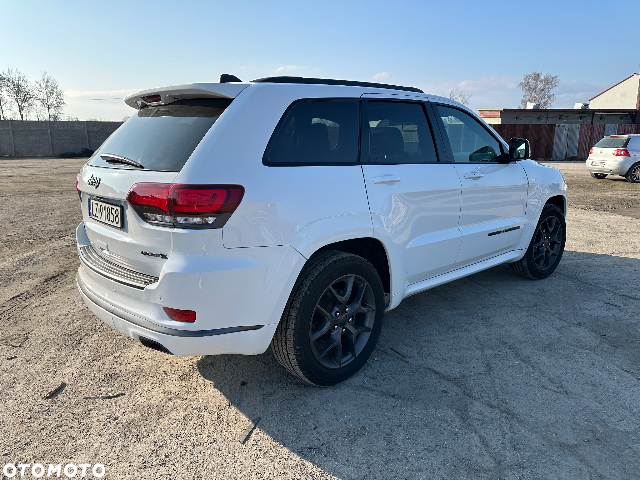 Jeep Grand Cherokee - 8