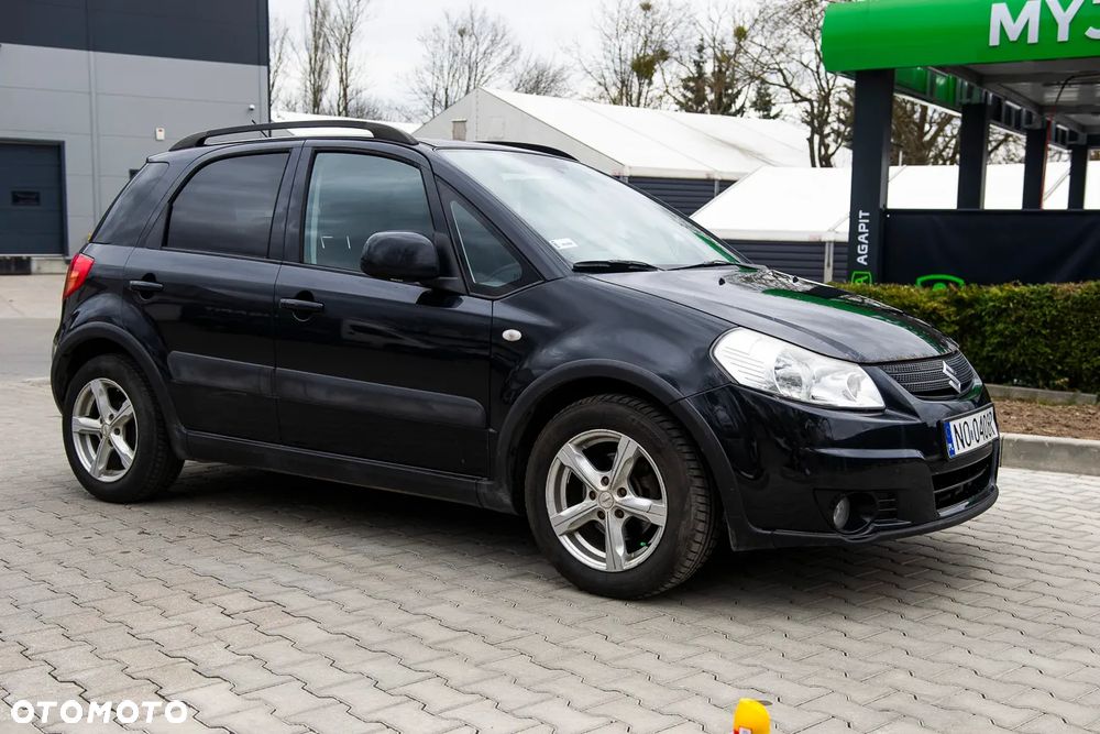 Suzuki SX4 1.6 VVT 4x2 Comfort - 12