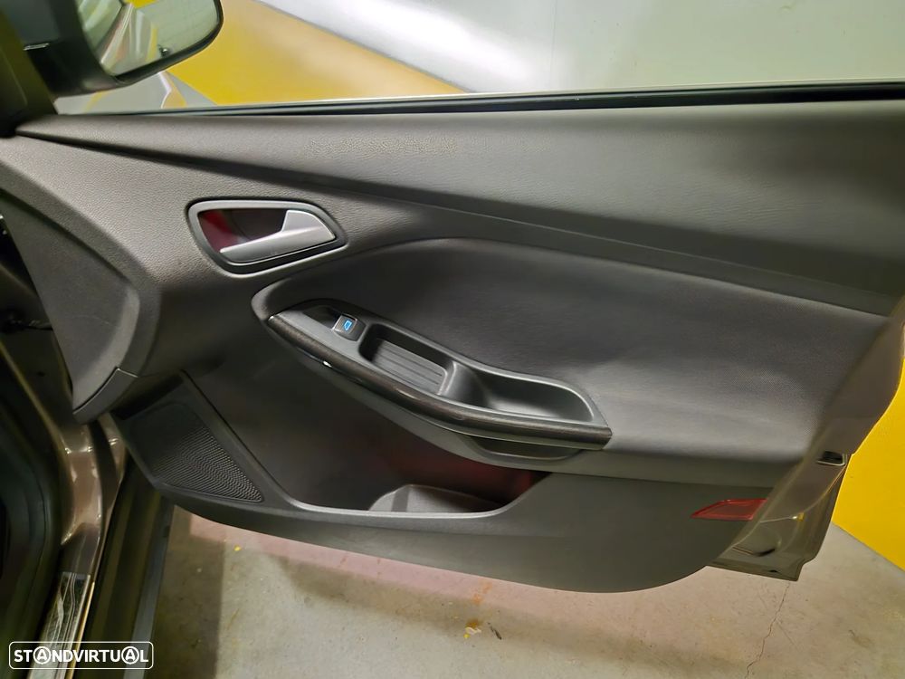 Ford Focus 1.5 TDCi Titanium - 47