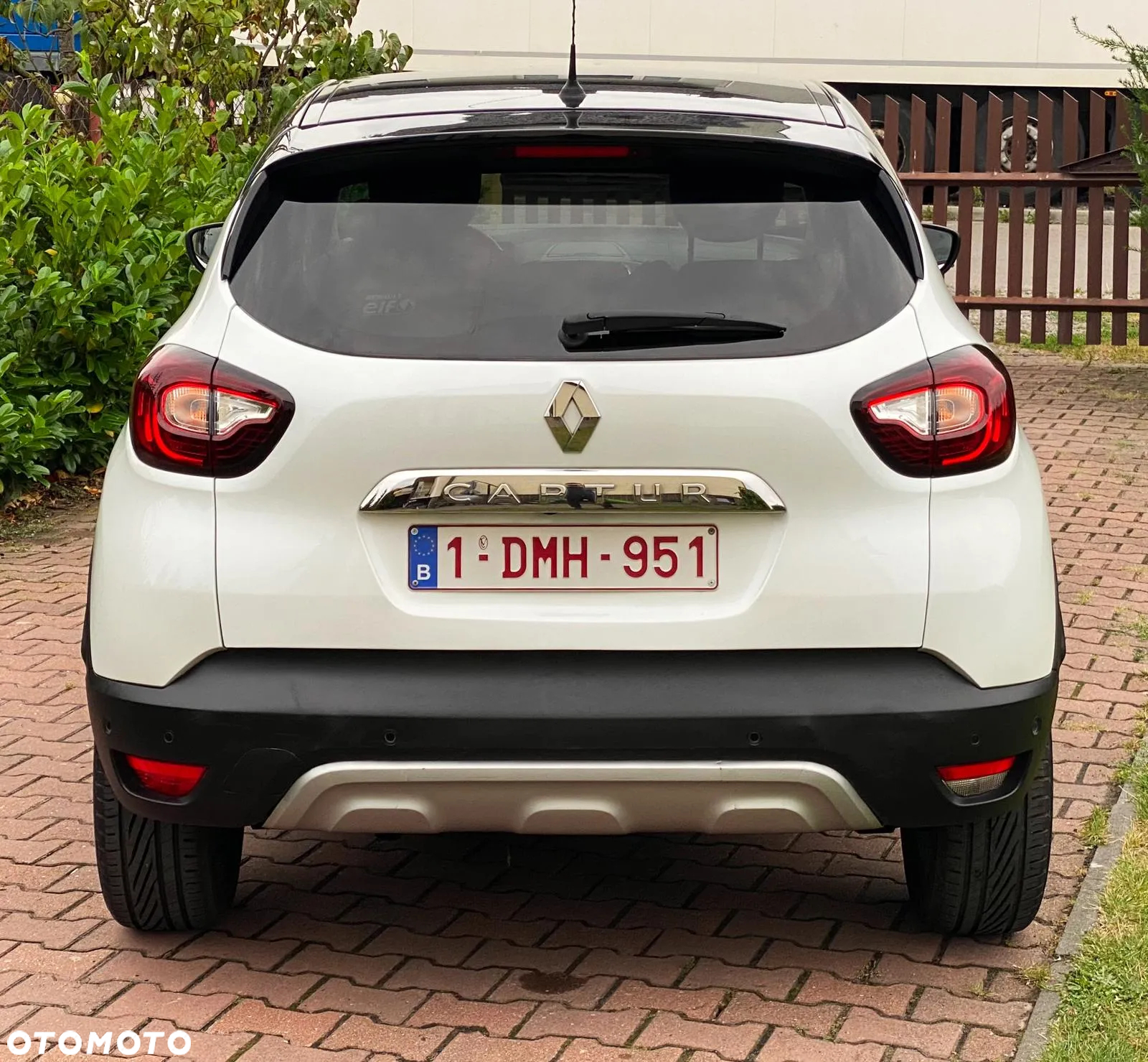 Renault Captur 1.5 dCi Intens EDC - 4
