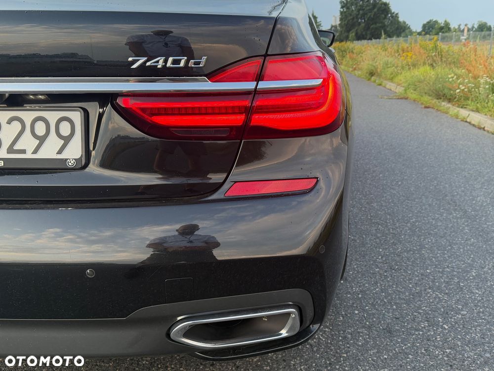 BMW Seria 7 740d xDrive - 12