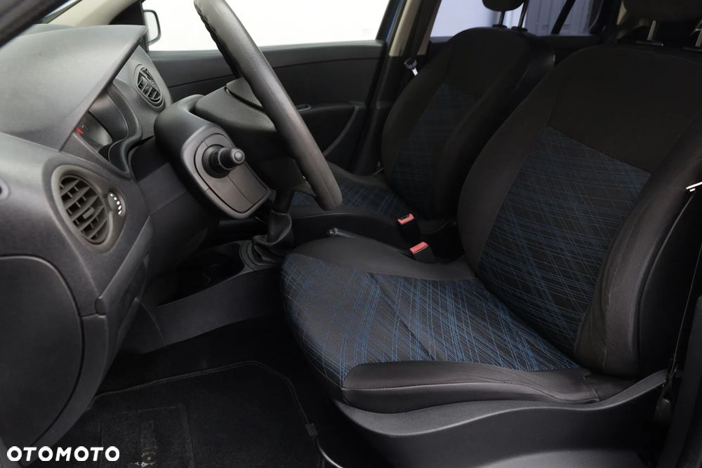 Renault Clio 1.2 16V Confort Privilege - 27