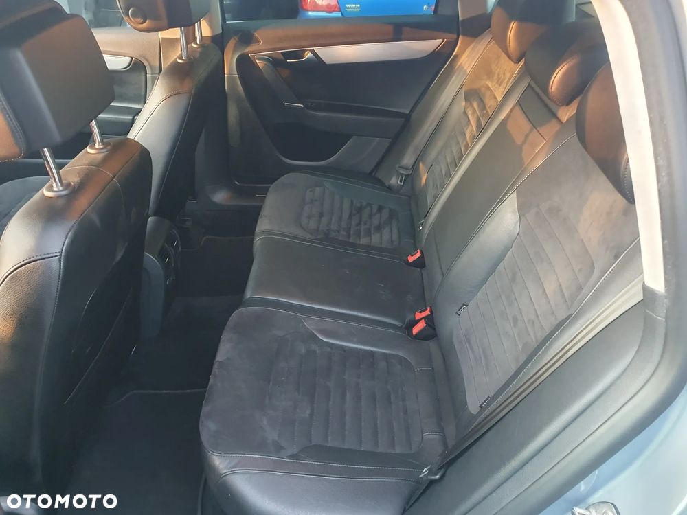 Volkswagen Passat 2.0 TDI Highline - 21