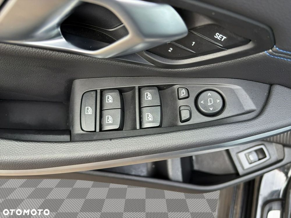 BMW Seria 3 320d xDrive mHEV M Sport - 12