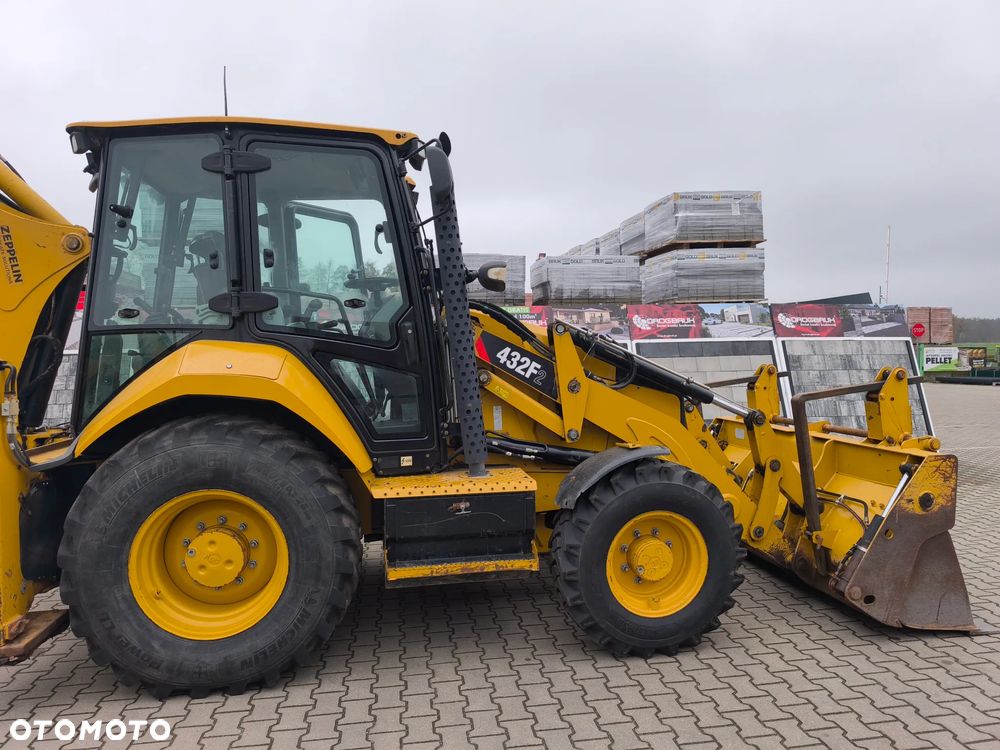 Caterpillar CAT 432F2 2015rok - 9