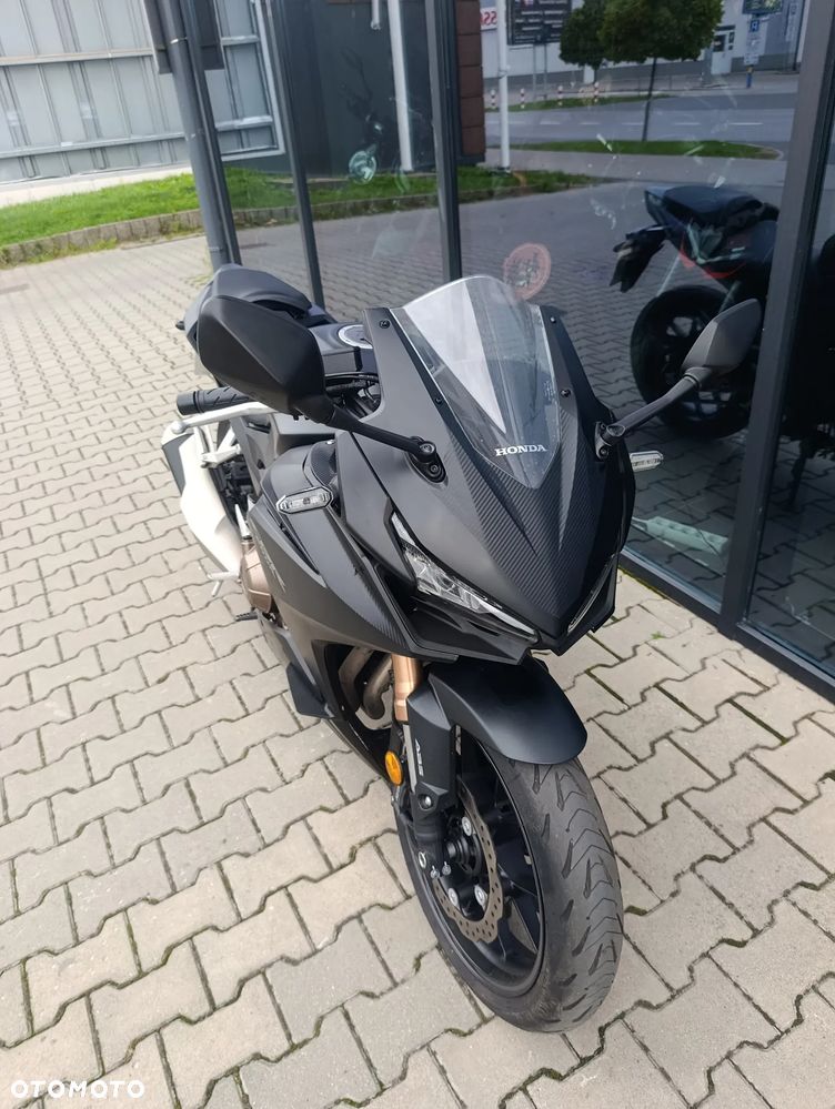 Honda CBR - 22