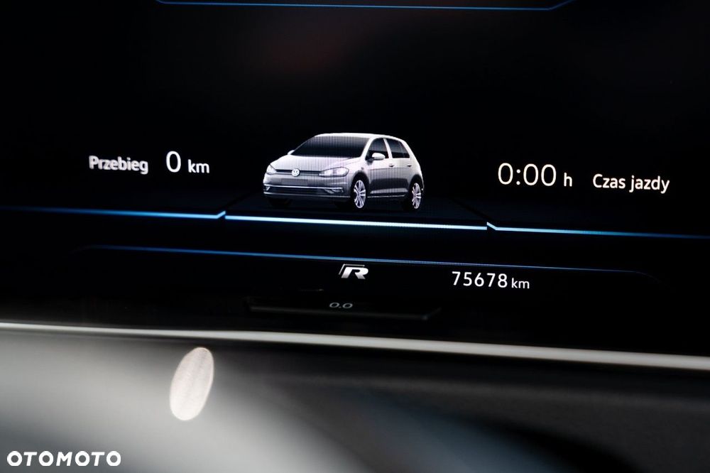 Volkswagen Golf - 15