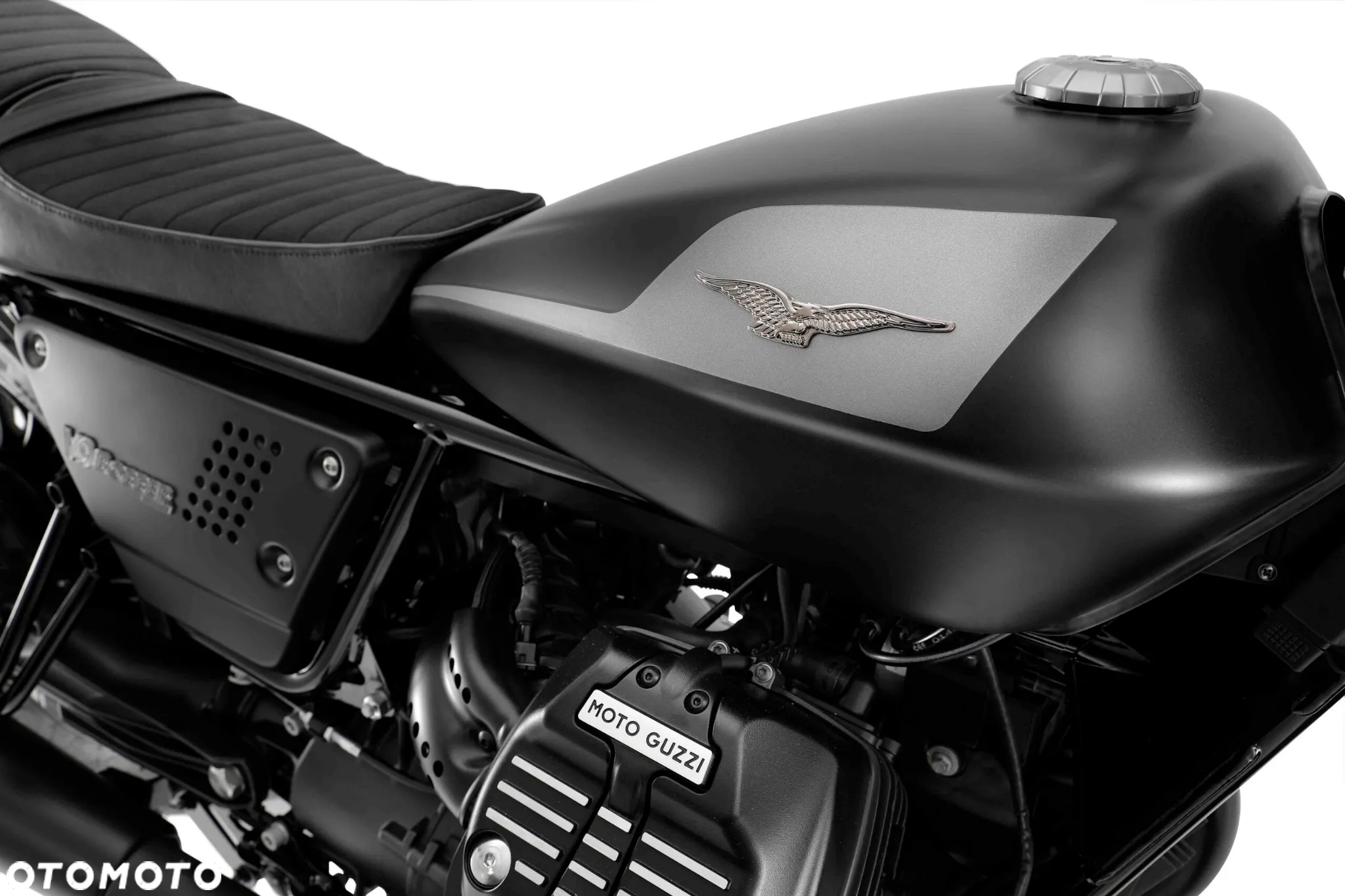 Moto Guzzi V9 - 3