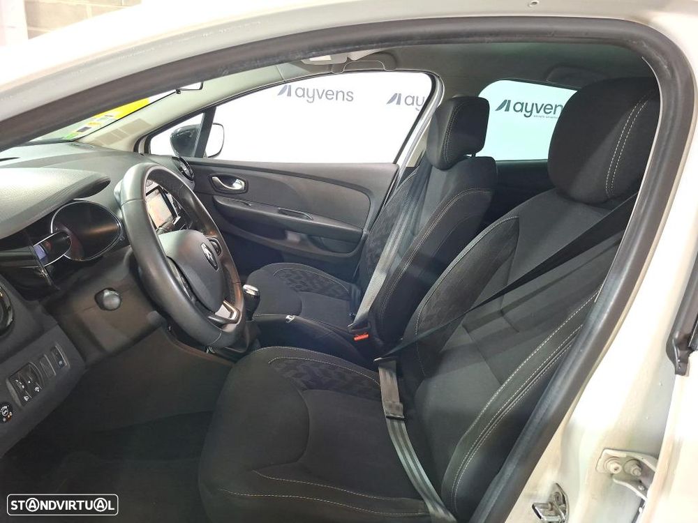 Renault Clio 0.9 TCe Limited Bi-Fuel - 5