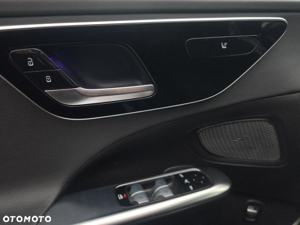 Mercedes-Benz Klasa C - 19