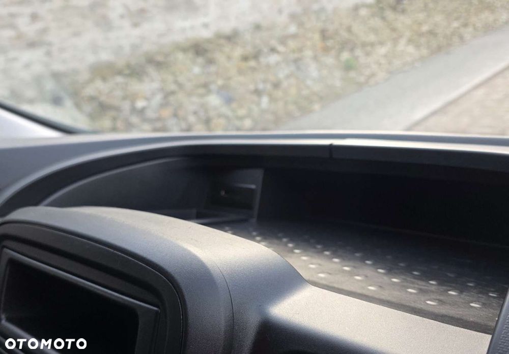 Renault Trafic - 24