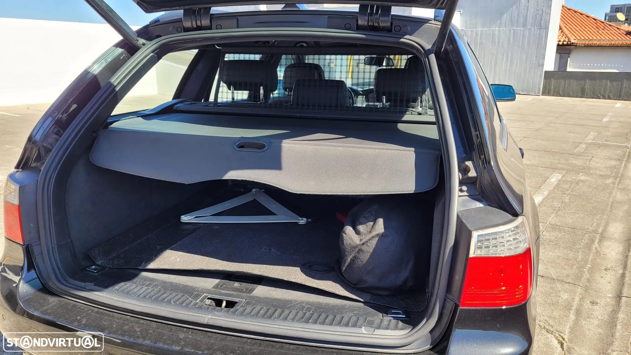 BMW 520 dA Touring - 18