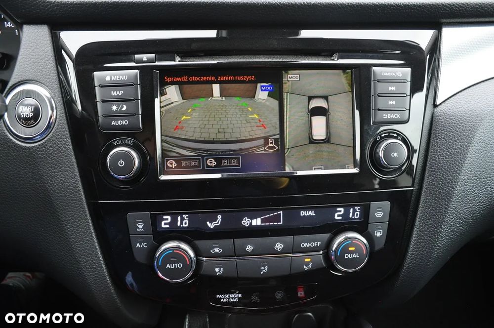 Nissan Qashqai 1.3 DIG-T TEKNA - 12