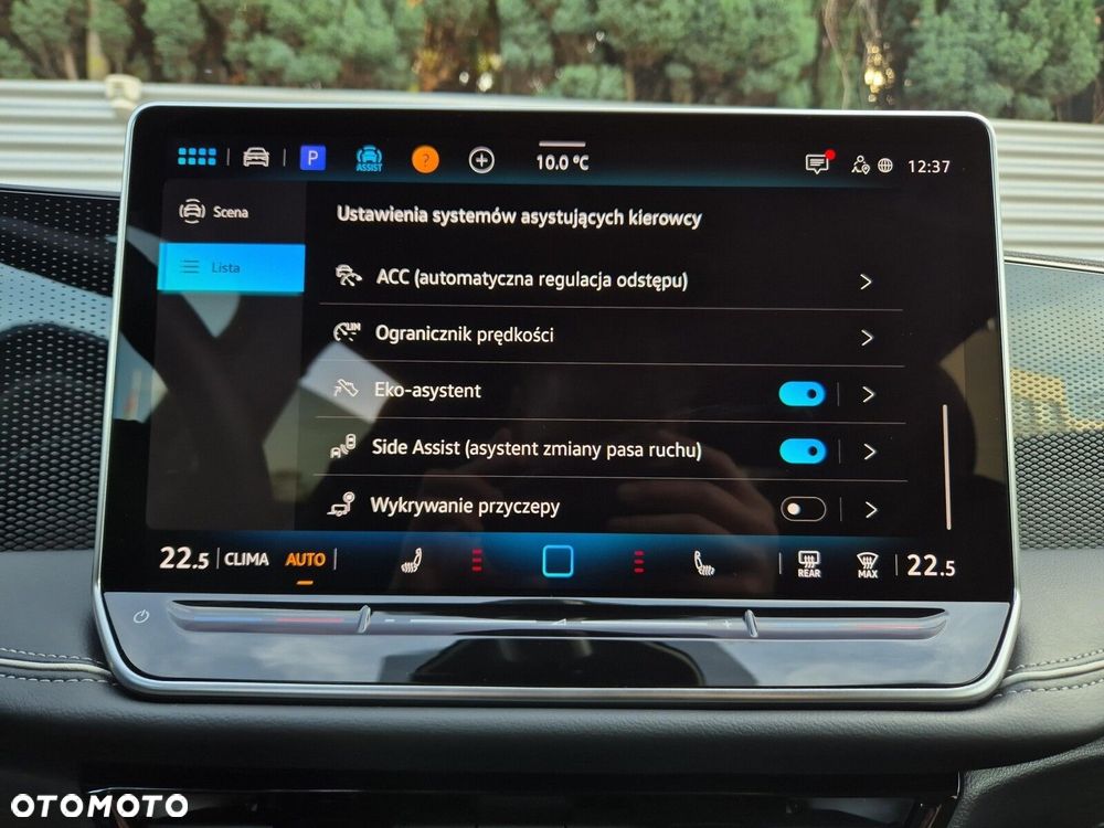 Volkswagen Passat - 30