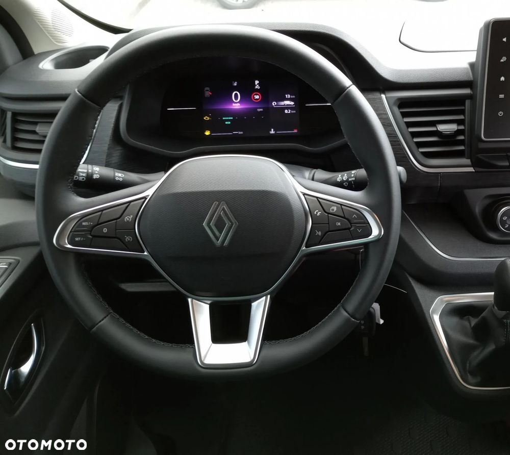 Renault Trafic - 13