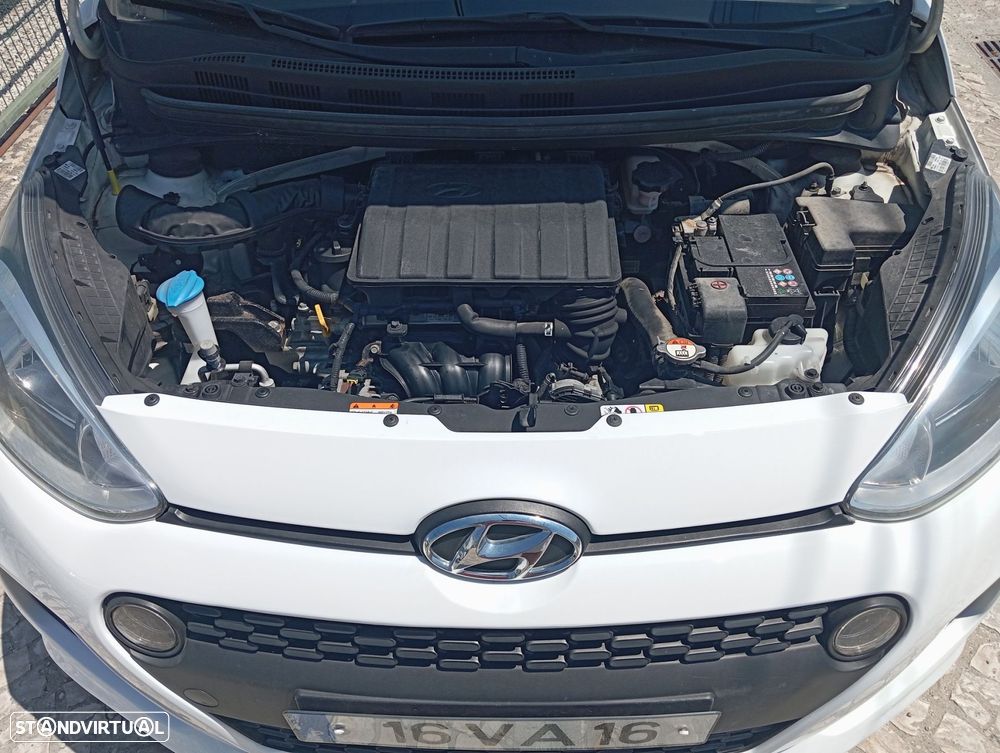 Hyundai i10 1.0 Urban - 17