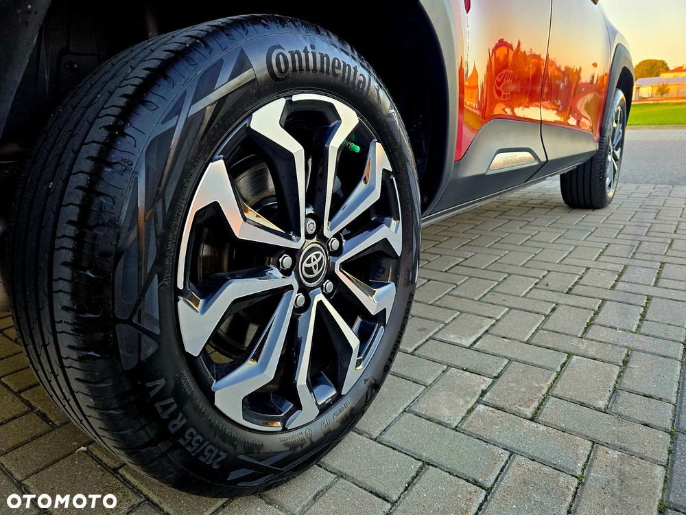 Toyota Yaris Cross - 18