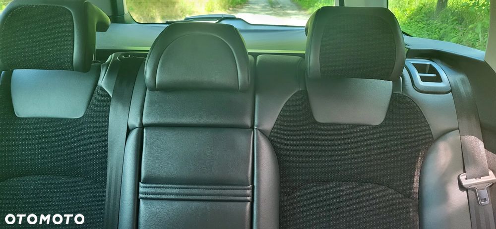 Citroën C5 2.0 HDi Seduction - 9