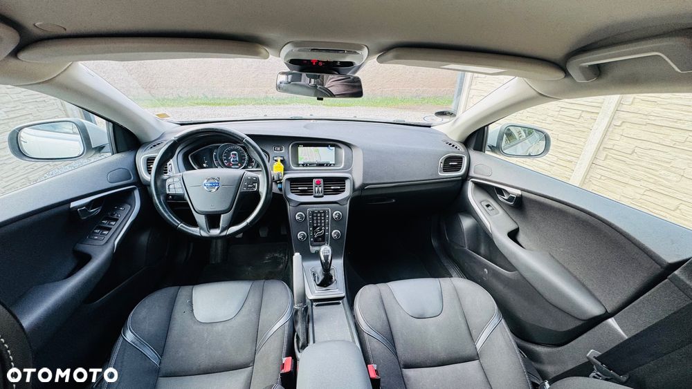 Volvo V40 D4 Drive-E Summum - 39