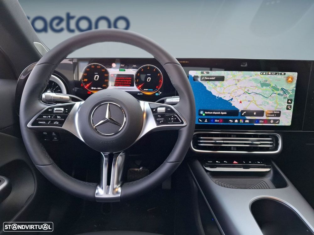 Mercedes-Benz CLA 220 - 13