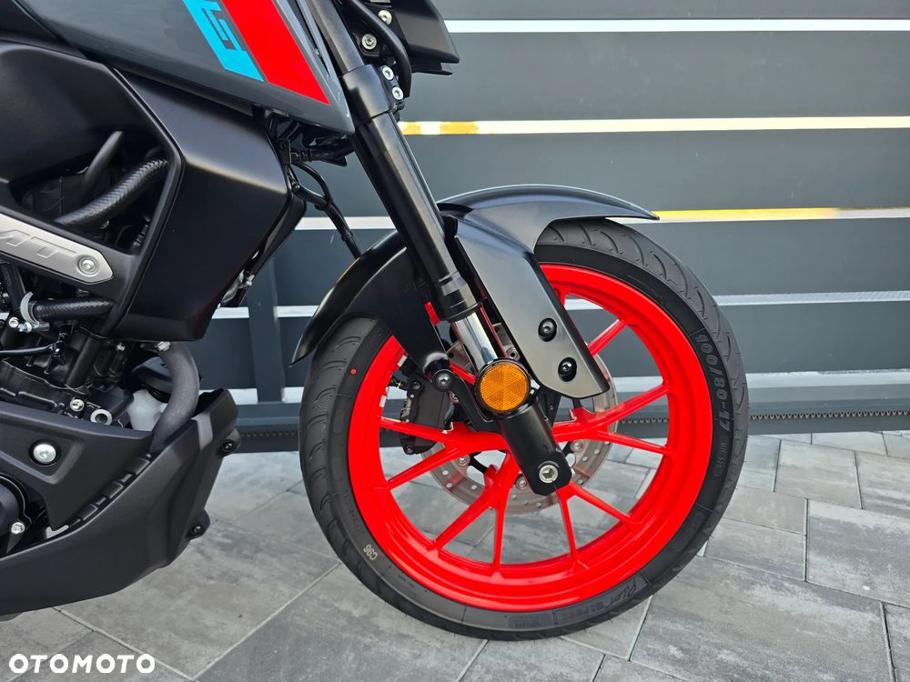 Yamaha MT - 16