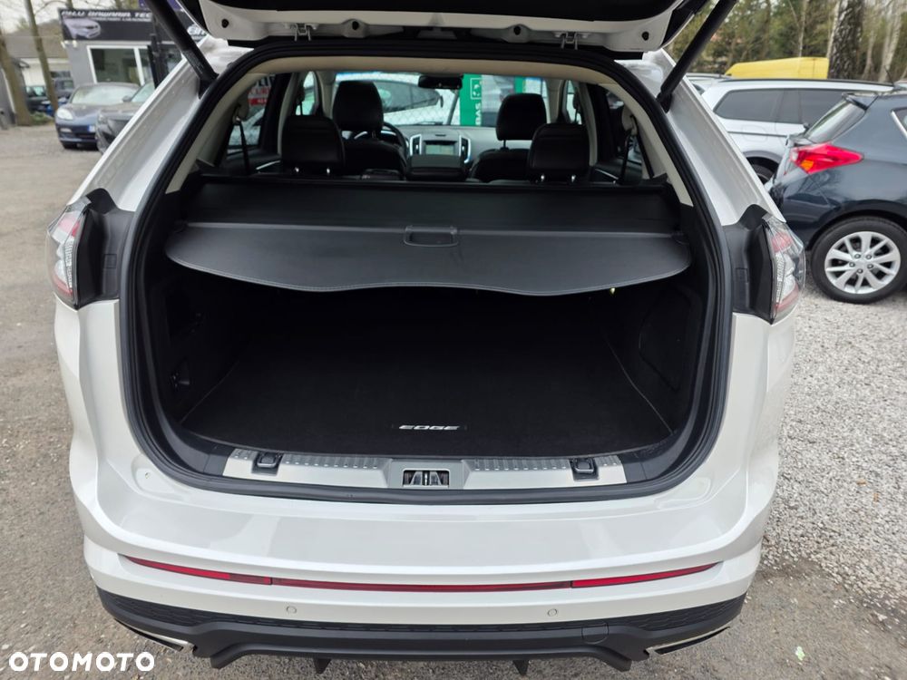 Ford Edge 2.0 TDCi Bi-Turbo 4x4 ST-LINE - 11